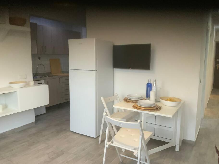 Es Pujols Isla De La Calma Apartment Ngoại thất bức ảnh
